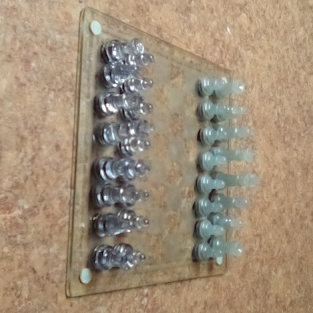 100% glass chess board game set